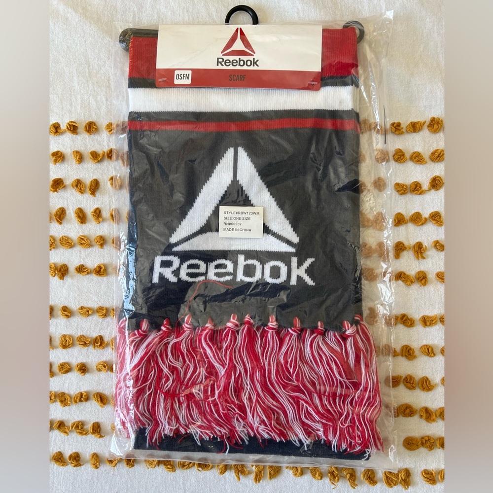 Reebok Scarf